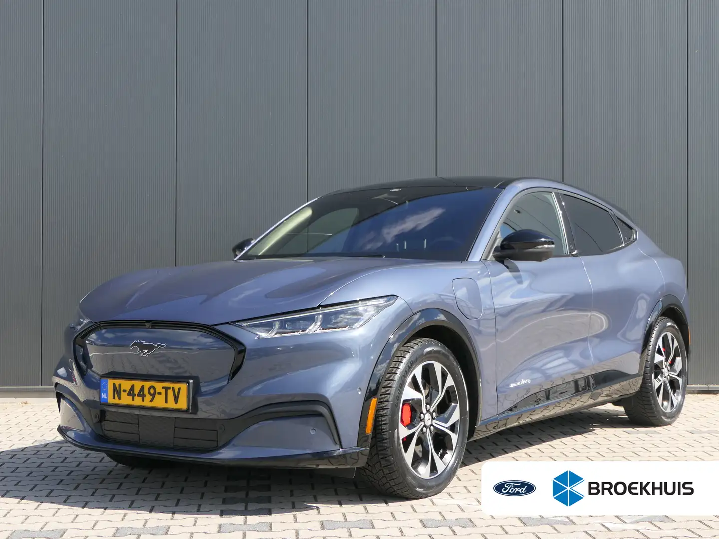 Ford Mustang Mach-E AWD 75 kWh | Panoramadak | 360 Camera | Adaptive C Bleu - 1