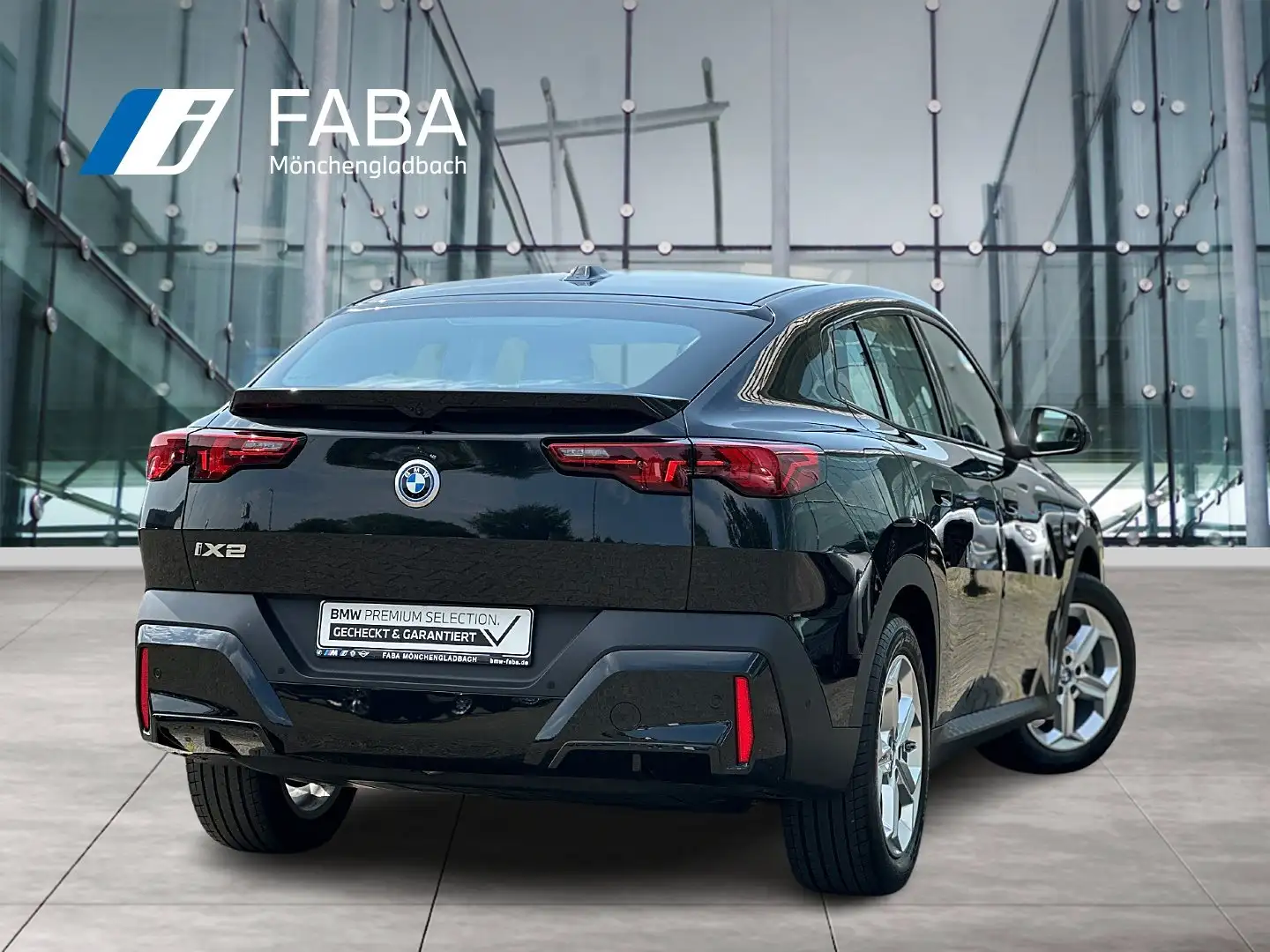 BMW iX2 eDrive20 DAB LED RFK Komfortzg. Klimaaut. Noir - 2