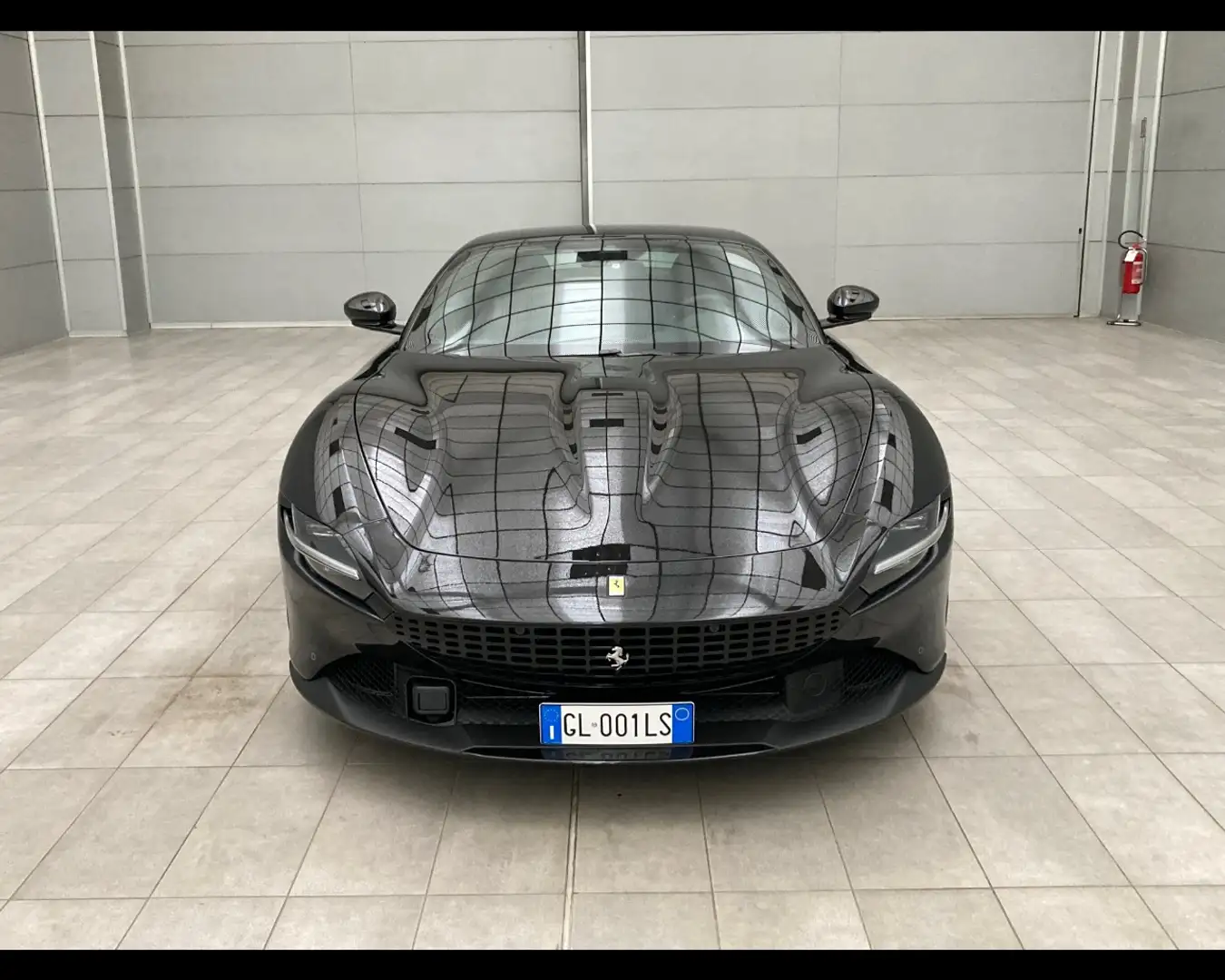 Ferrari Roma 3.9 Zwart - 2