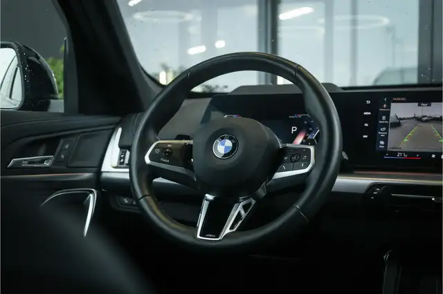BMW X1 view 12