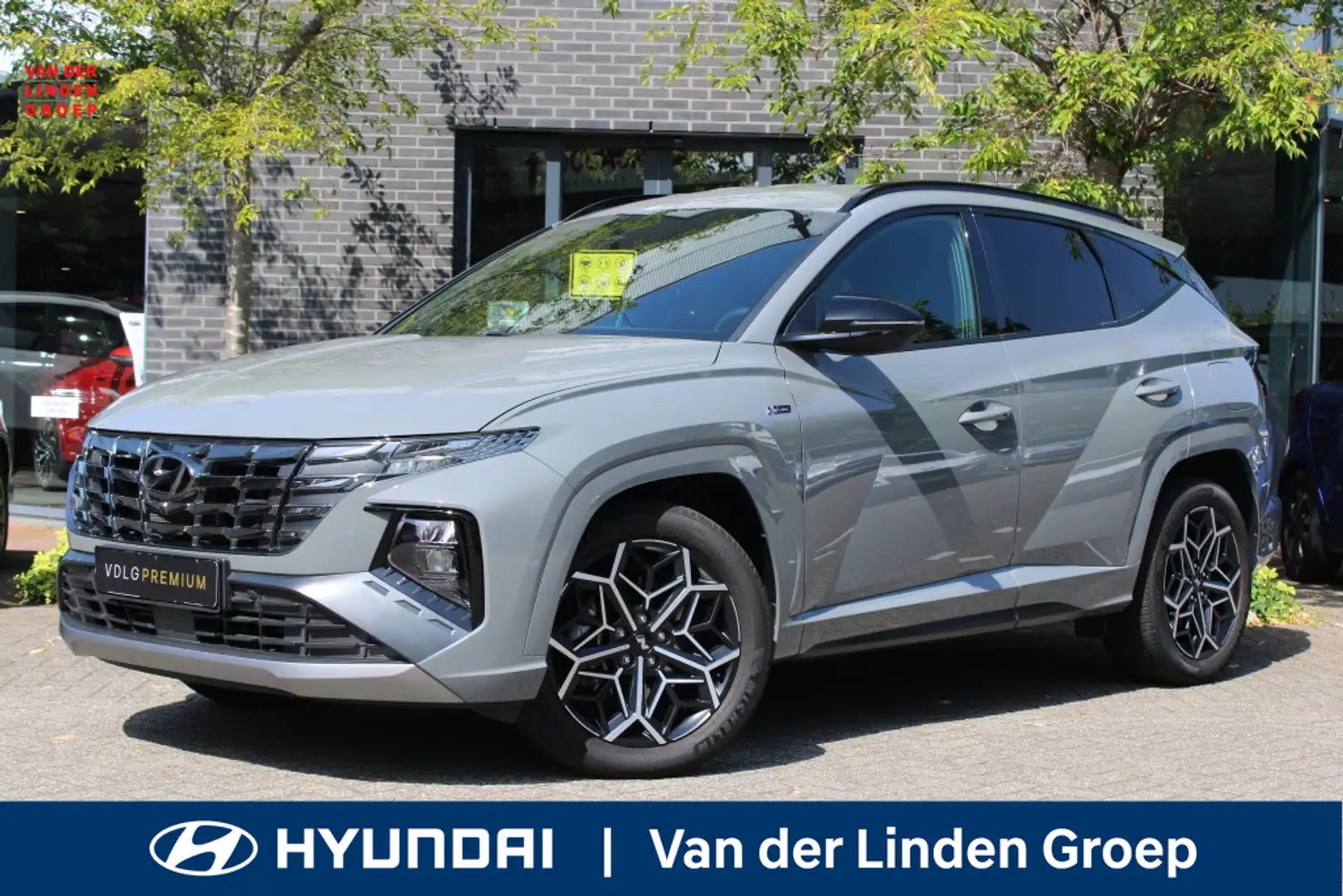 Hyundai TUCSON 1.6 T-GDI HEV N-Line 230PK! Navi/360view/19"/Safet Gris - 1