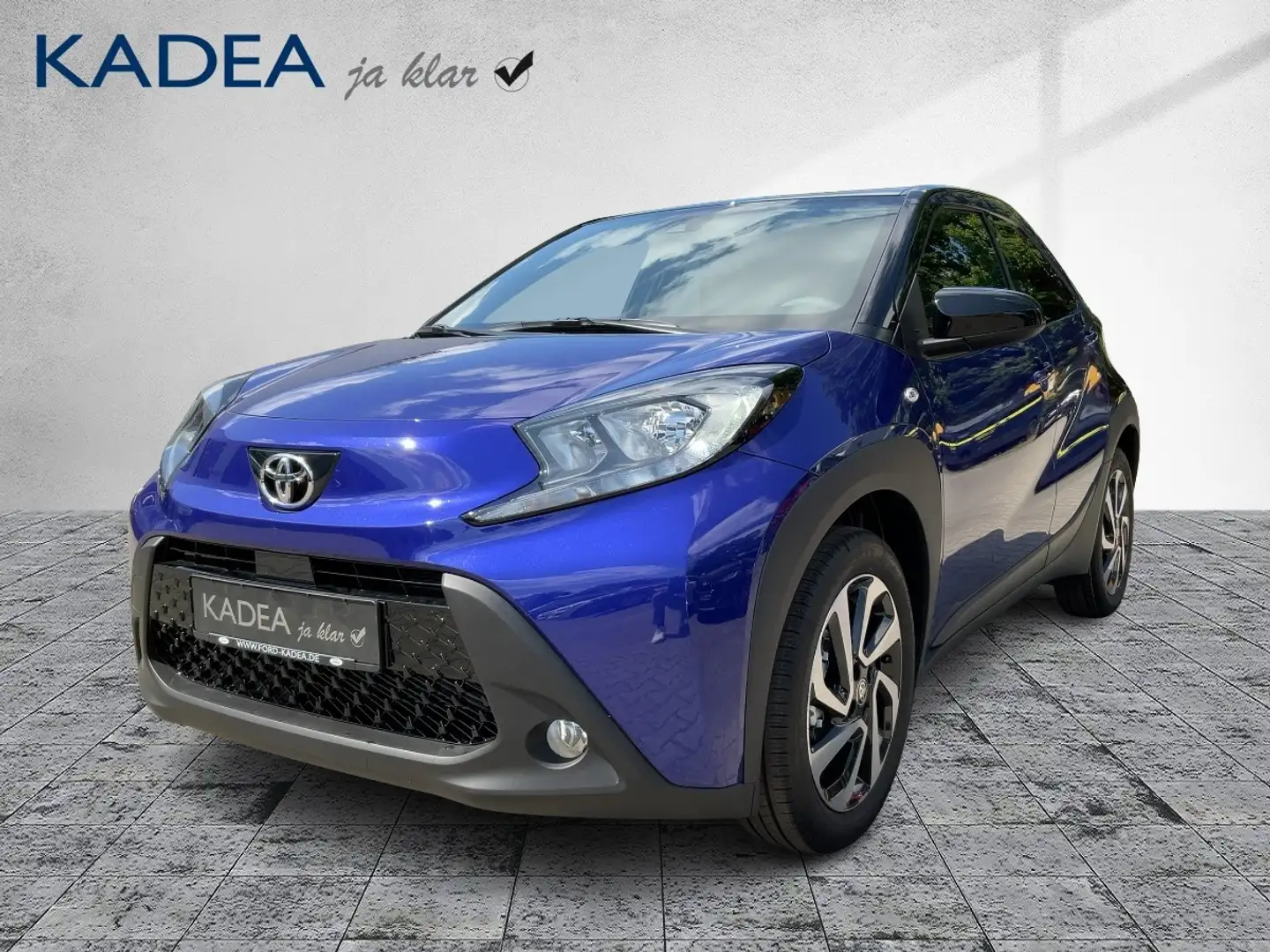 Toyota Aygo 1.0 Teamplayer +FLA SpurH KAM ACC Negru - 2