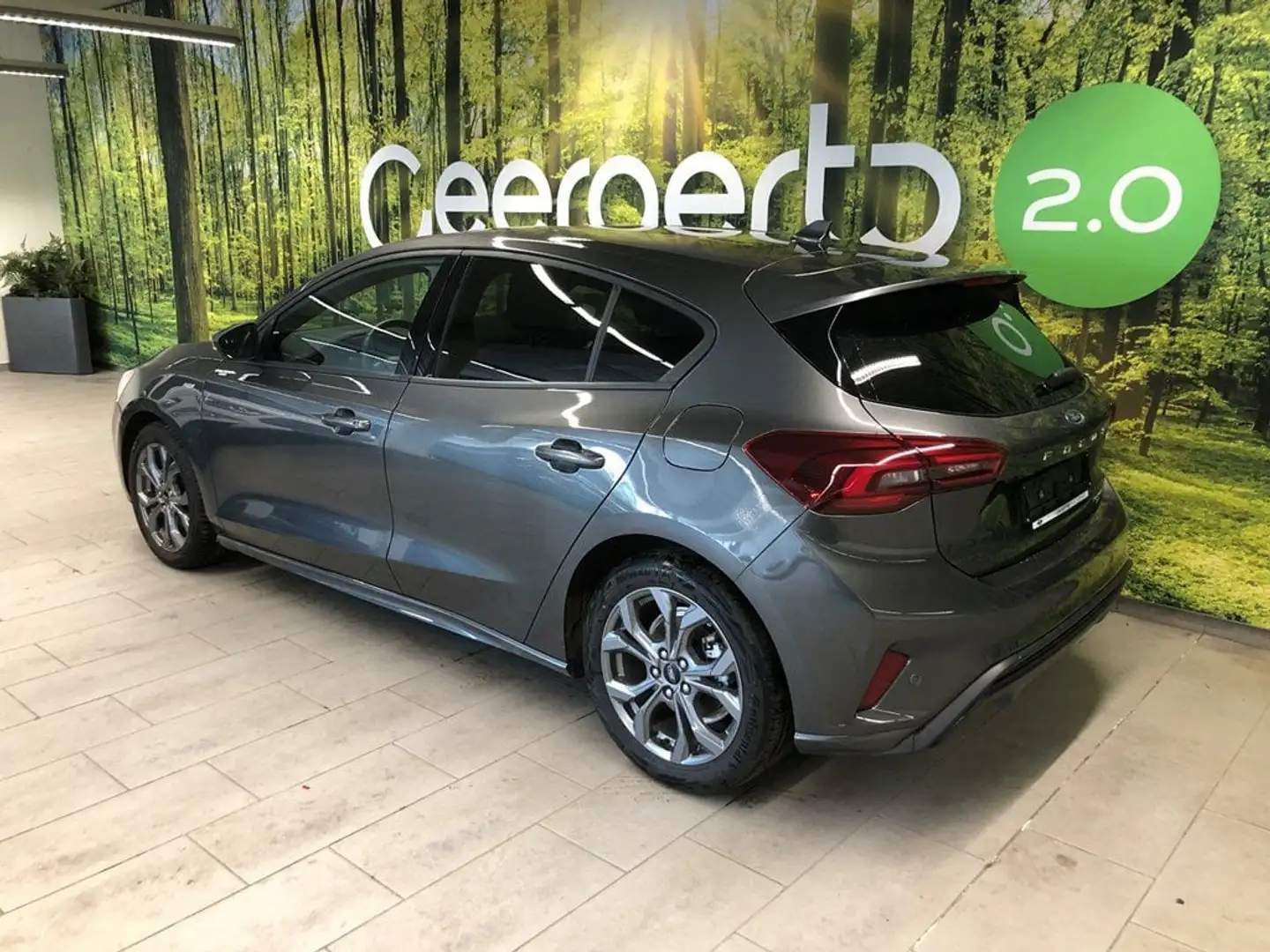 Ford Focus EcoBoost mHEV ST-Line X - 2