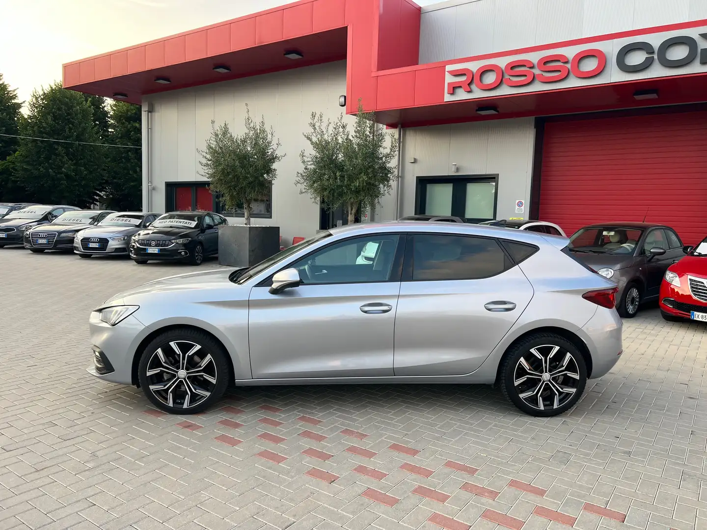 SEAT Leon 2.0 tdi Xcellence 115cv VIRTUAL UNIPRO PERFETTA Szary - 2