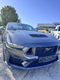 Fastback 5.0 V8 Dark Horse 453cv