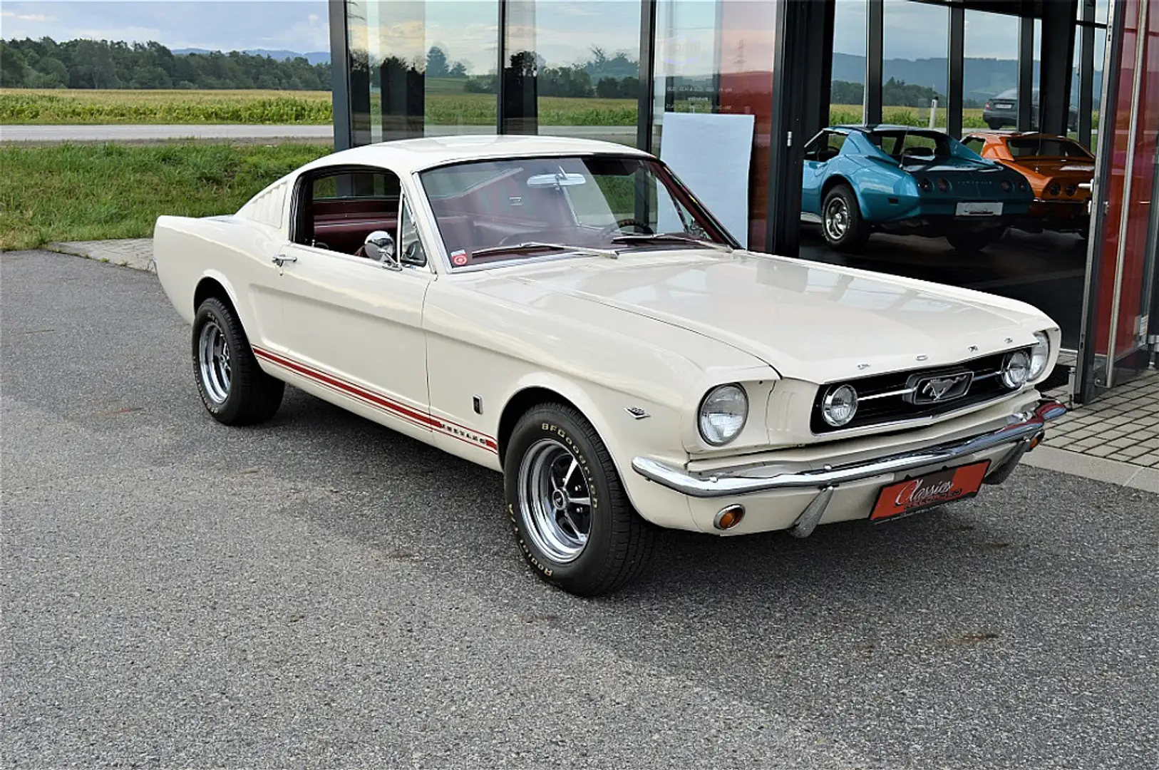 Ford Mustang Fastback V8 289 Weiß - 1