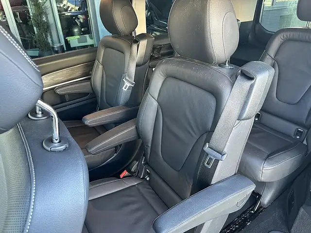 Mercedes-Benz V 300 d Kombi 4MATIC lang Avantgarde Aut. 360grad Kam... Ansicht 13