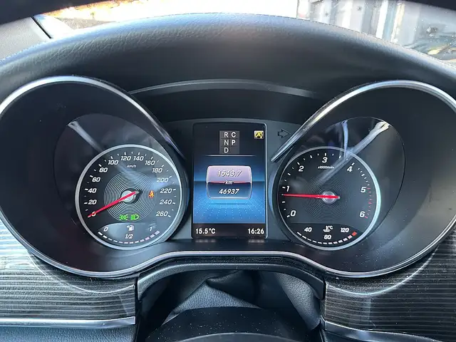 Mercedes-Benz V 300 d Kombi 4MATIC lang Avantgarde Aut. 360grad Kam... Ansicht 23