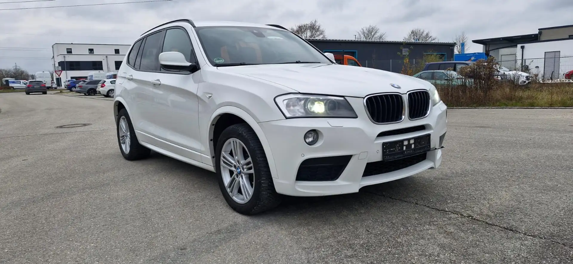 BMW X3 xDrive 20i M-Paket/HUD/Keyless/AHK Weiß - 1
