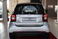 smart forTwo coupe BLUETOOTH*TEMPOMAT Schwarz - thumbnail 4