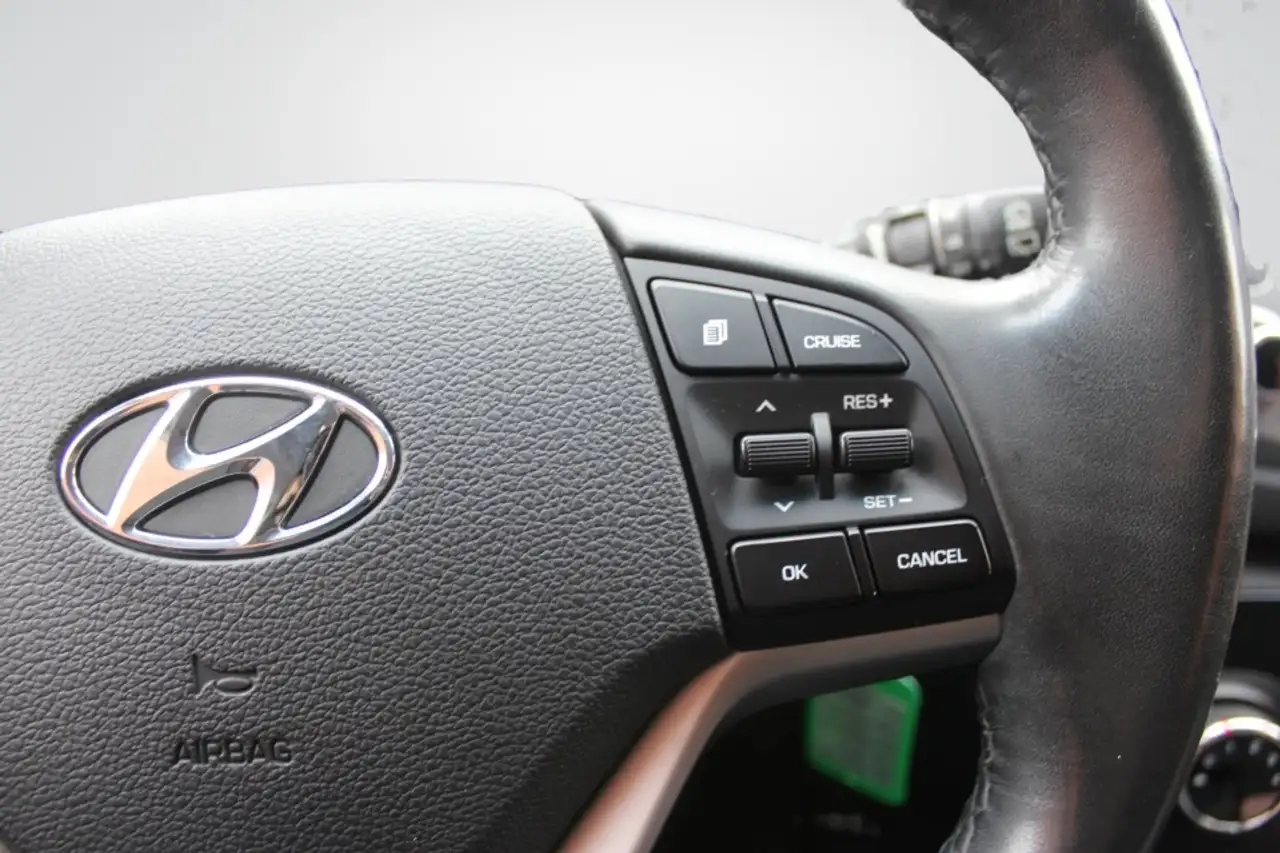 Hyundai TUCSON снимка Hyundai TUCSON