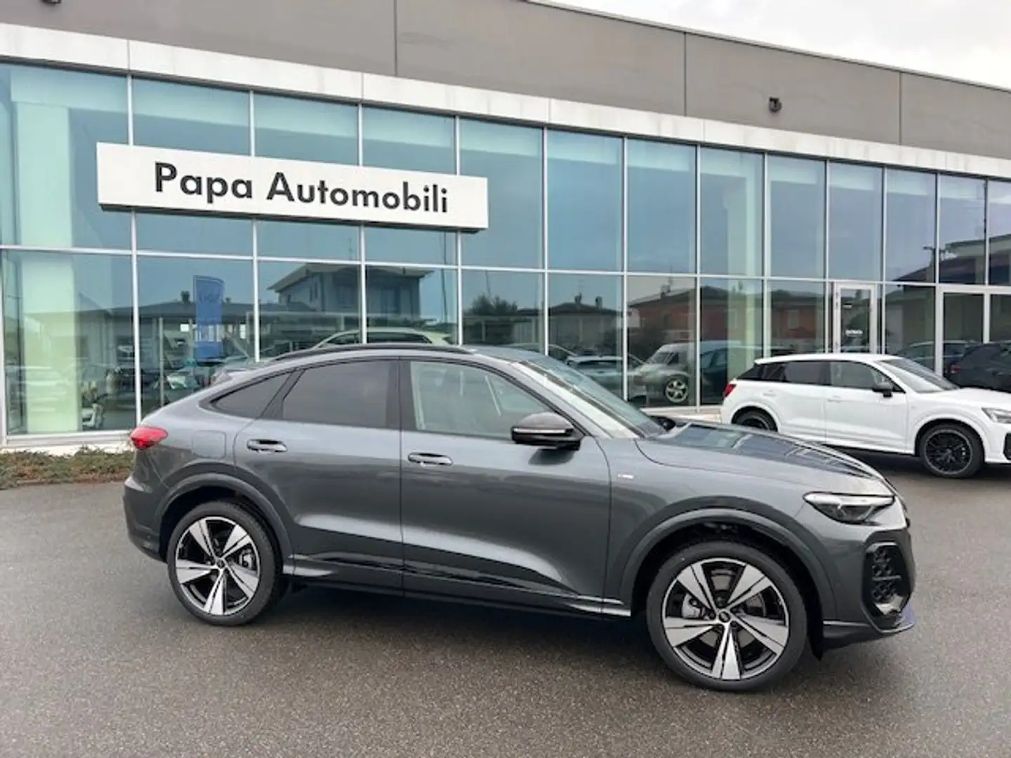 Audi Q5 SPORTBACK TDI S-LINE QUATTRO GARANZIA 4 ANNI Gris - 1