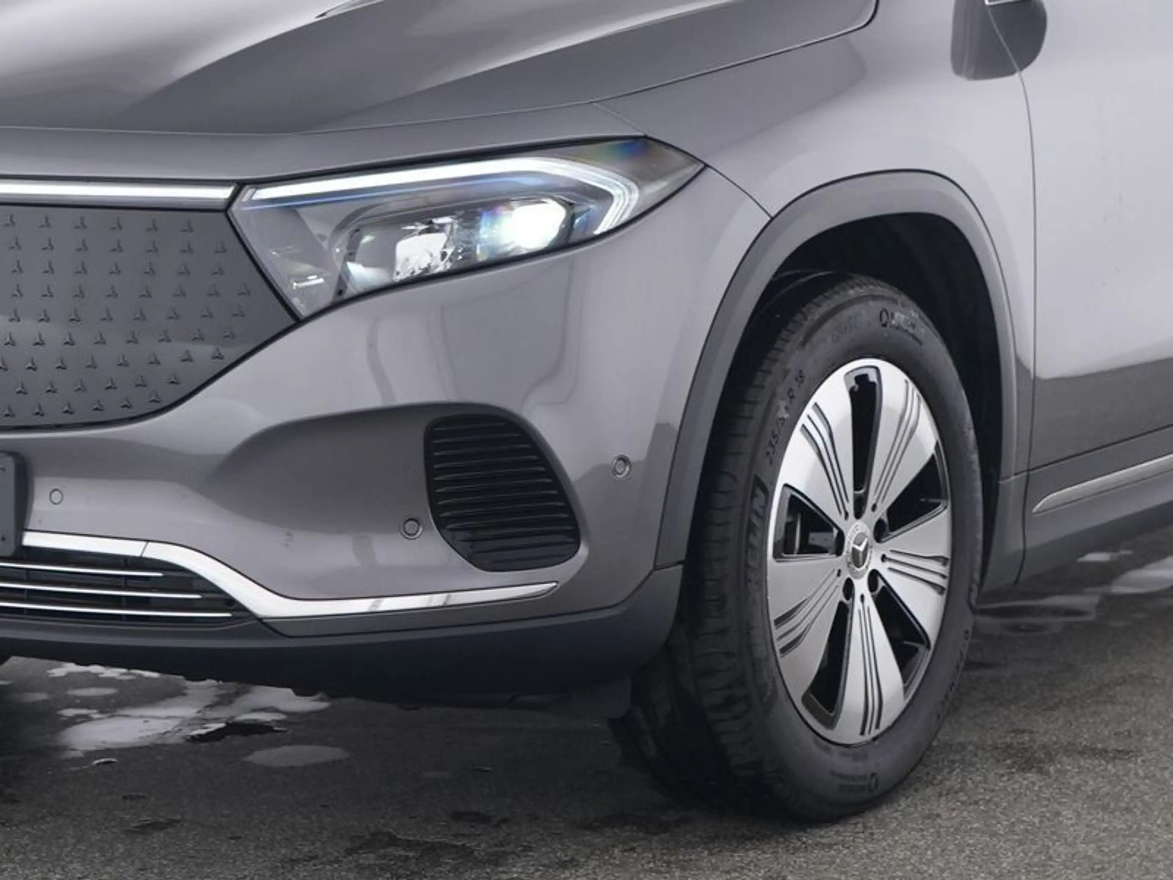 Mercedes-Benz EQA 300 4M PROGRESSIVE ADV PLUS+AHK+BEIGE+BONUS+ — photo 3