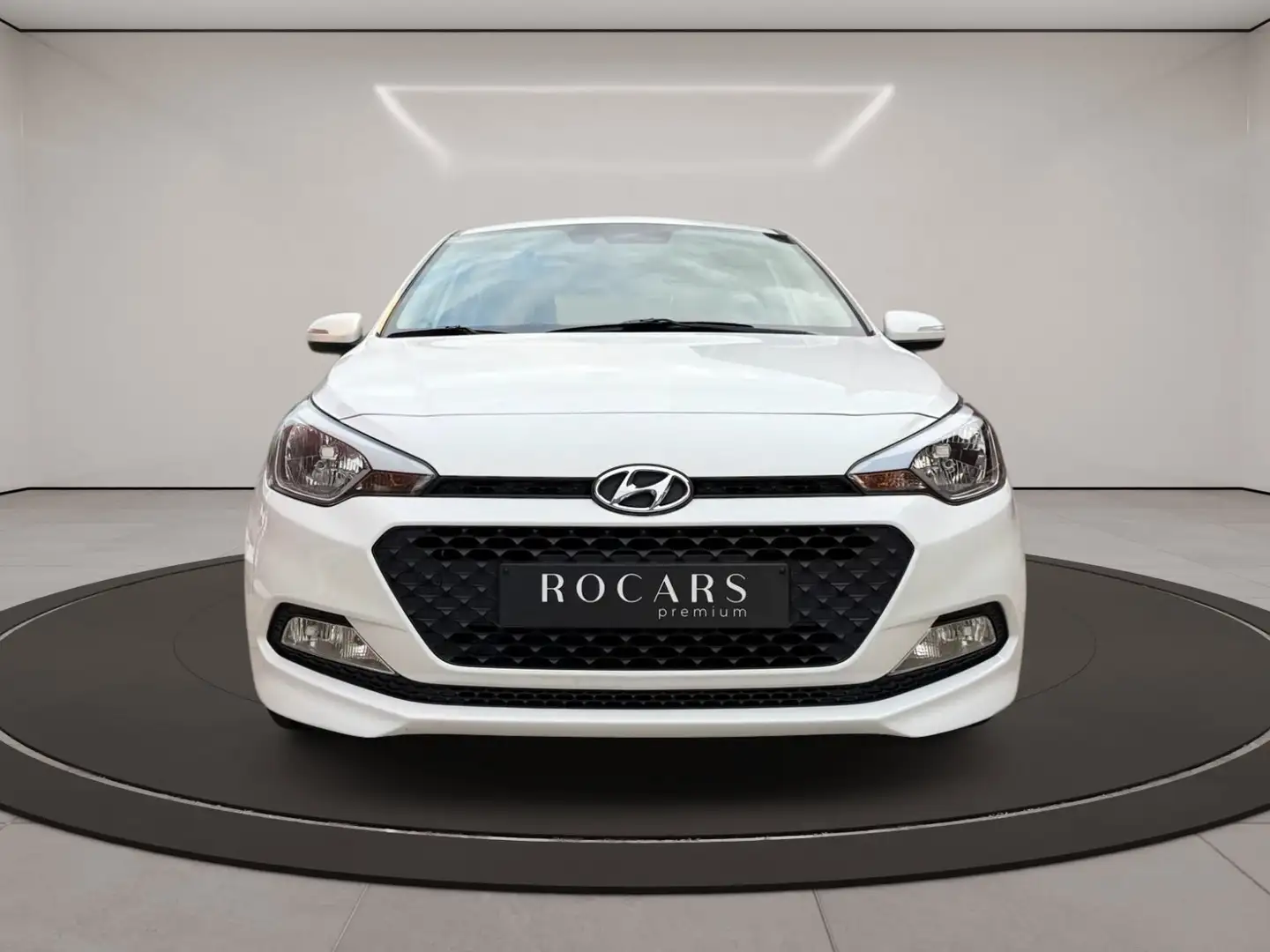Hyundai i20 1.2i *GPS*CAMERA*CRUISE*RADARS*GARANTIE 12MOIS Blanc - 2