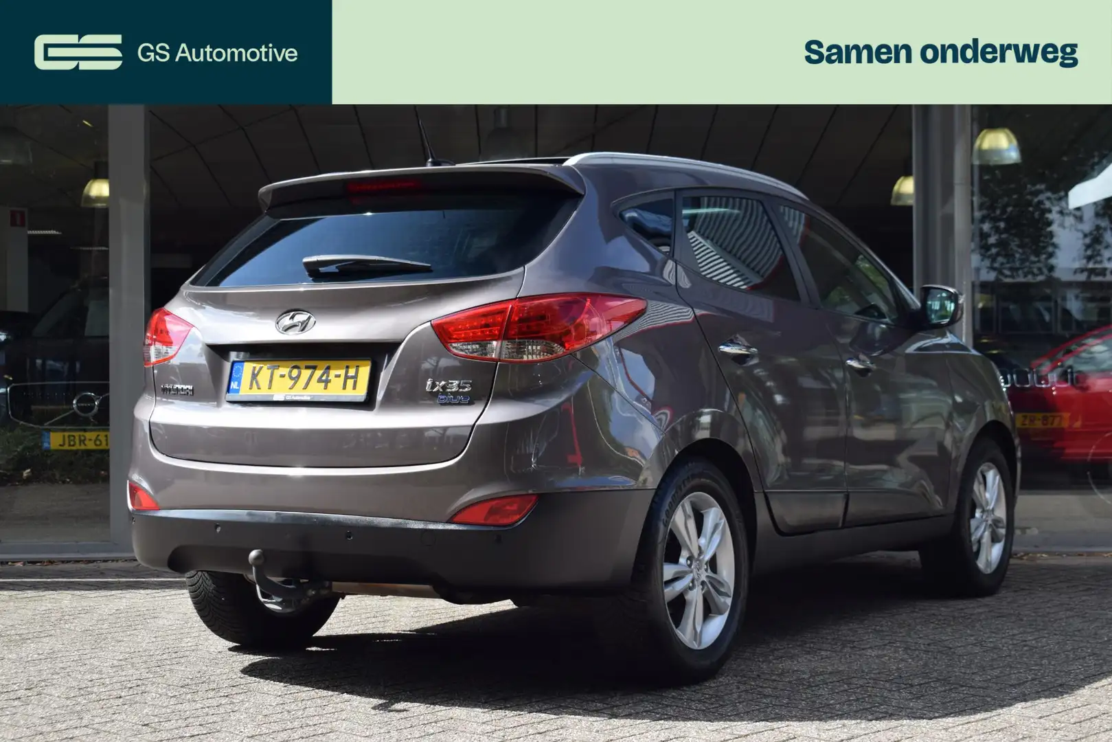 Hyundai iX35 1.6i GDI i-Catcher met Panoramadak/Lmv/Nav/Trekhaa Braun - 2