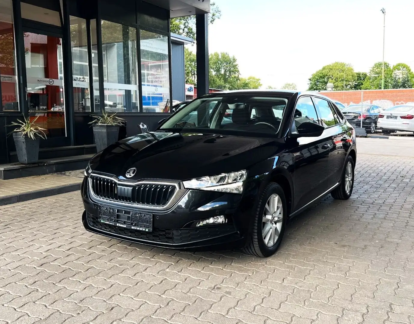 Skoda Scala Ambition/Navi/Automatik/Digital-Tacho/85KW Noir - 1