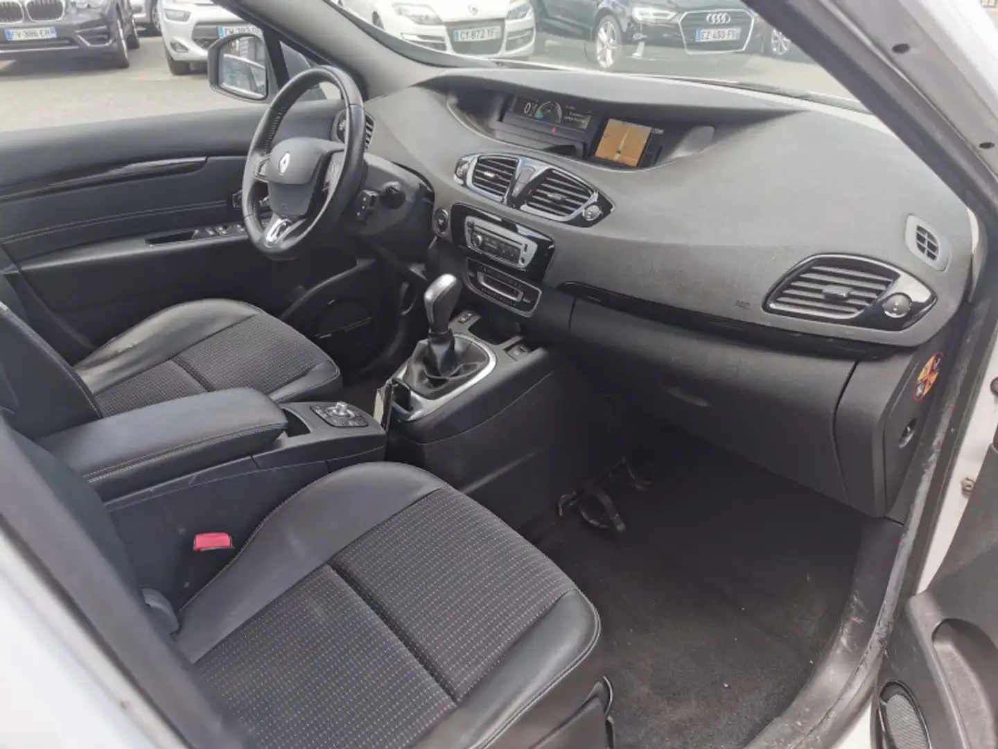 Renault Scenic 1.5 DCI 110CH BOSE EDC Blanc - 2
