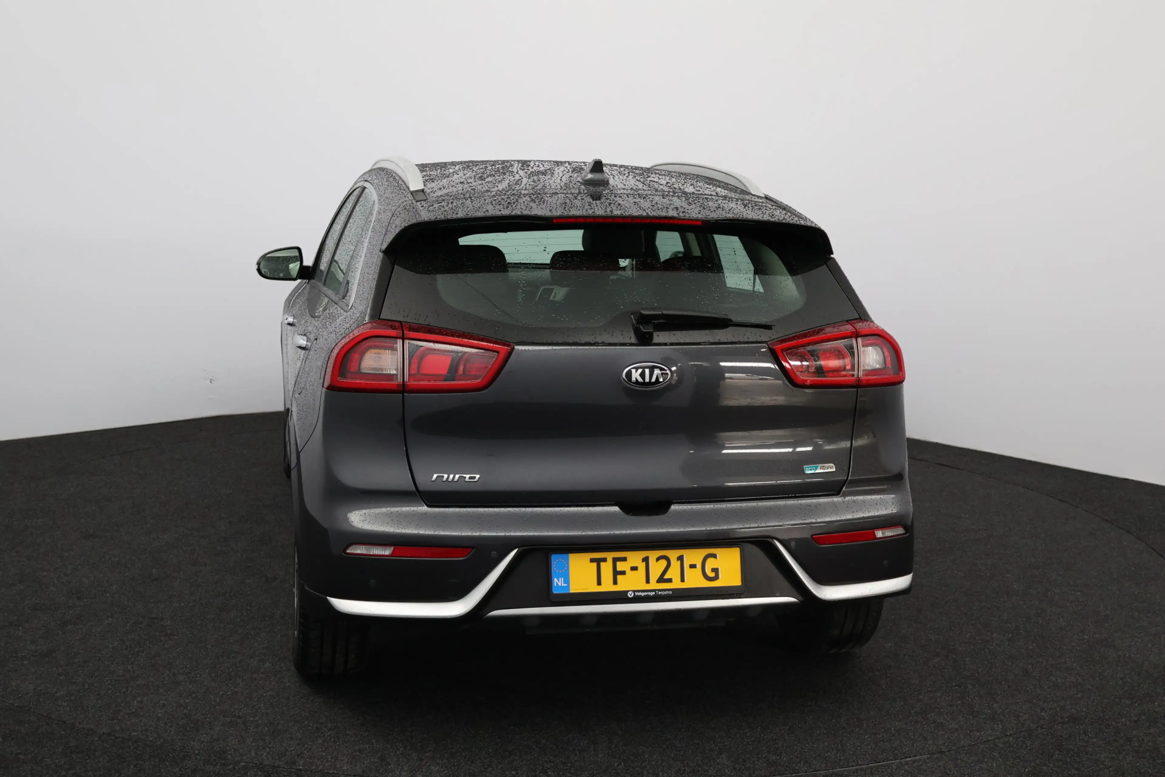 Kia Niro 1.6 GDi Hybrid DynamicLine/ 16'' LMV/ Apple + Andr — photo 10