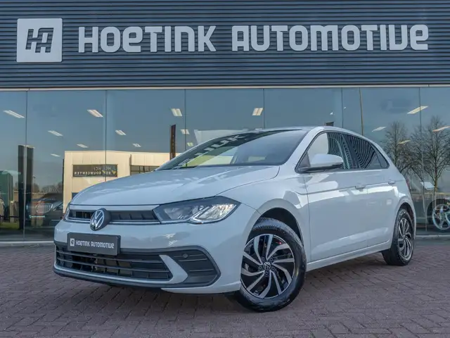 Volkswagen Polo 1.0 TSI Life Edition | Camera | ACC | Apple CarPla
