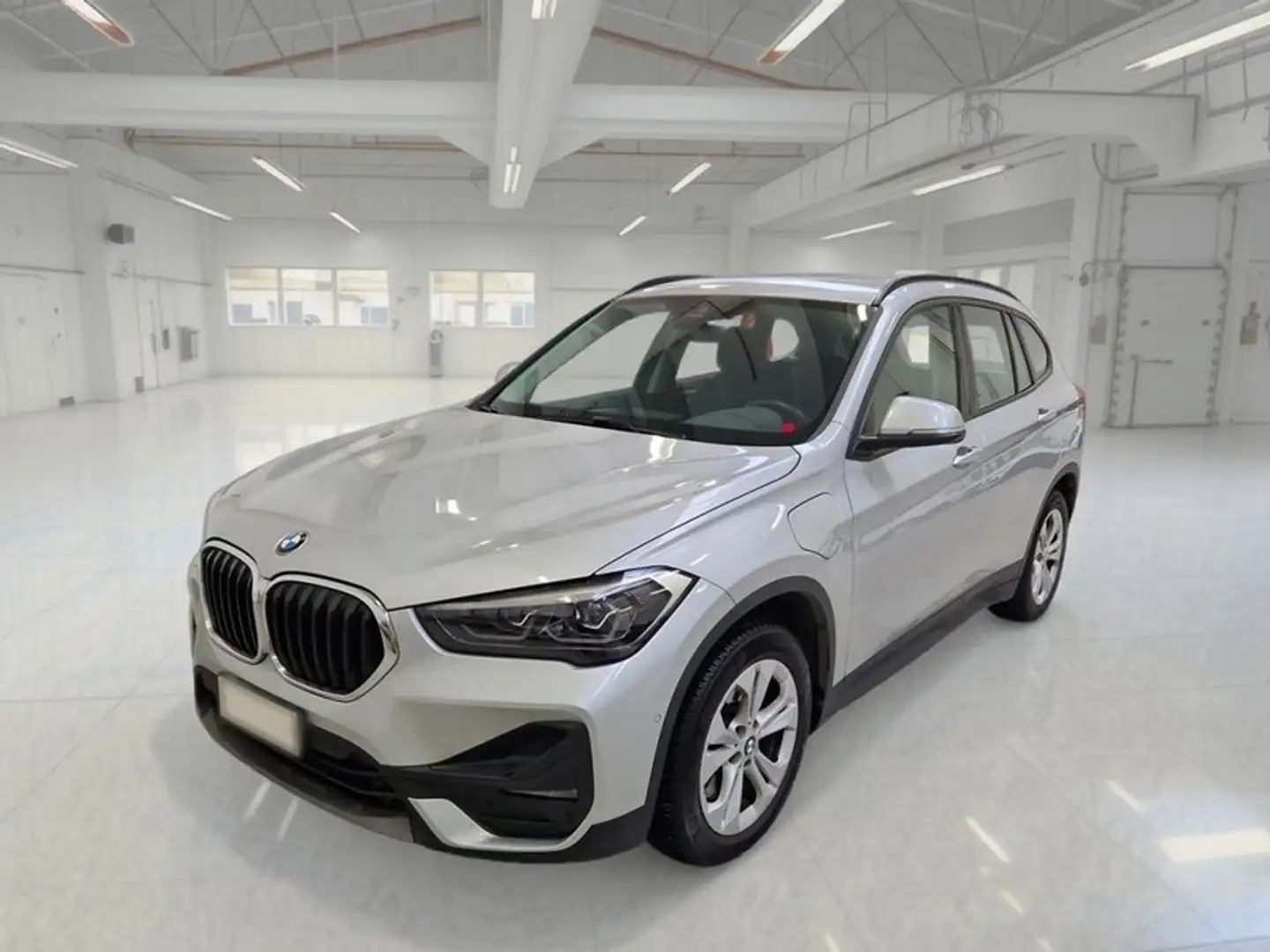 BMW X1 xDrive 25e Business Advantage automatico - 1