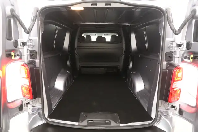 Citroen Jumpy view 4