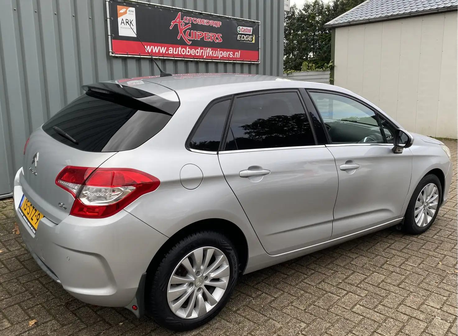Citroen C4 1.4 VTi Tendance Clima.Cruise.Lm.velgen.Pdc.Audio Grijs - 2