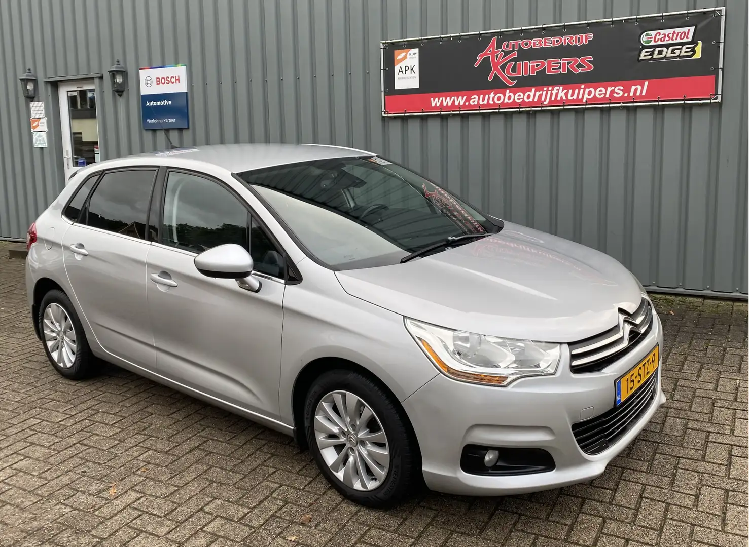 Citroen C4 1.4 VTi Tendance Clima.Cruise.Lm.velgen.Pdc.Audio Grijs - 1