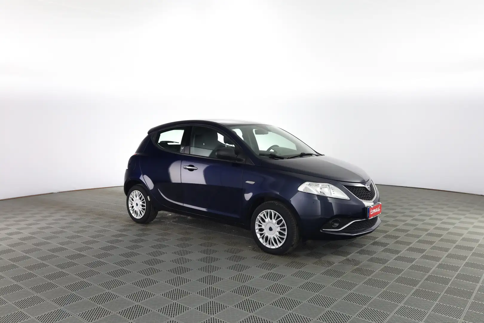 Lancia Ypsilon LANCIA Ypsilon 1.2 69 CV 5 porte Gold Azul - 2