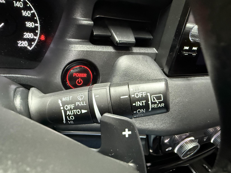 Honda HR-V 1.5 e:HEV Elegance — photo 19