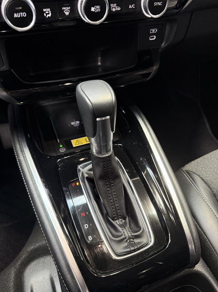 Honda HR-V 1.5 e:HEV Elegance — photo 13