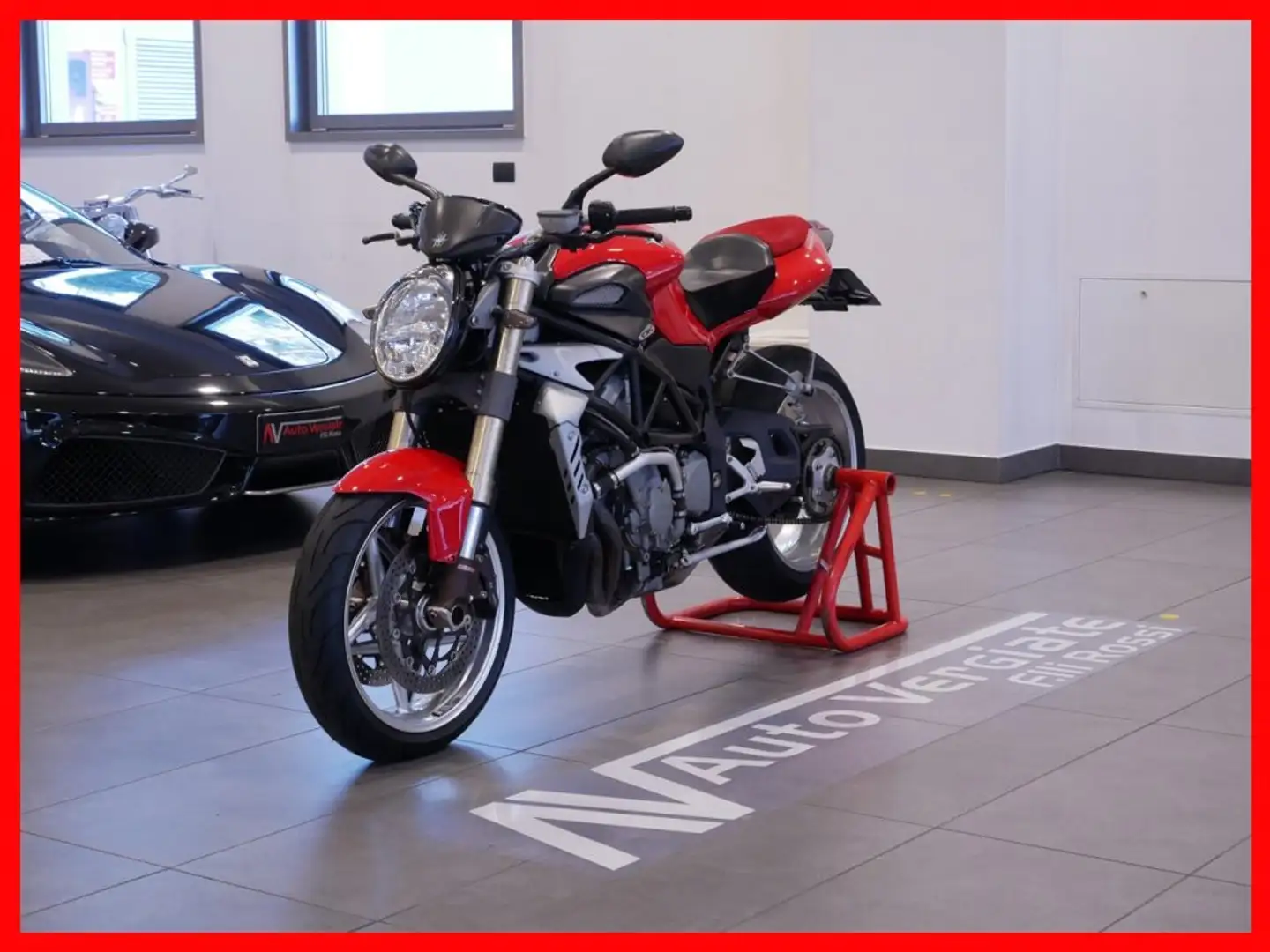 MV Agusta Brutale 750 S ITALIANA - 16.500 KM Roşu - 1