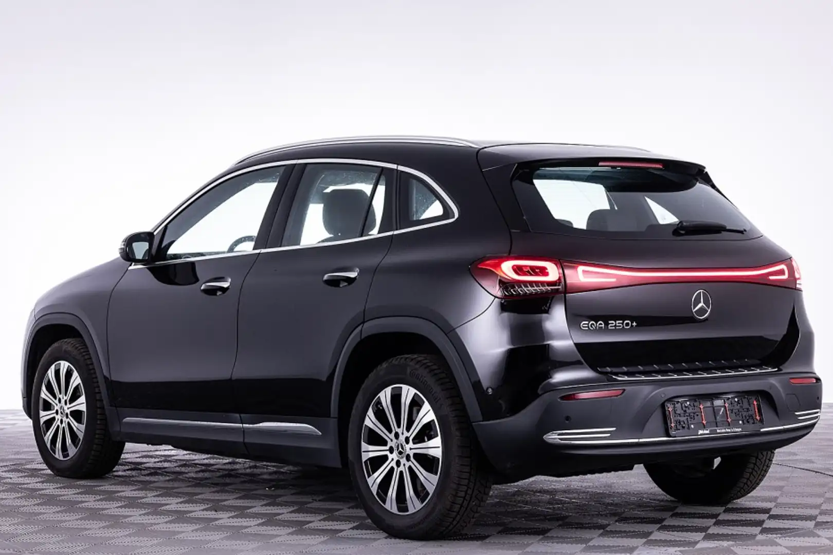 Mercedes-Benz EQA 250 250+ Electric Art | Full LED | Trekhaak | NAVI | S Zwart - 2