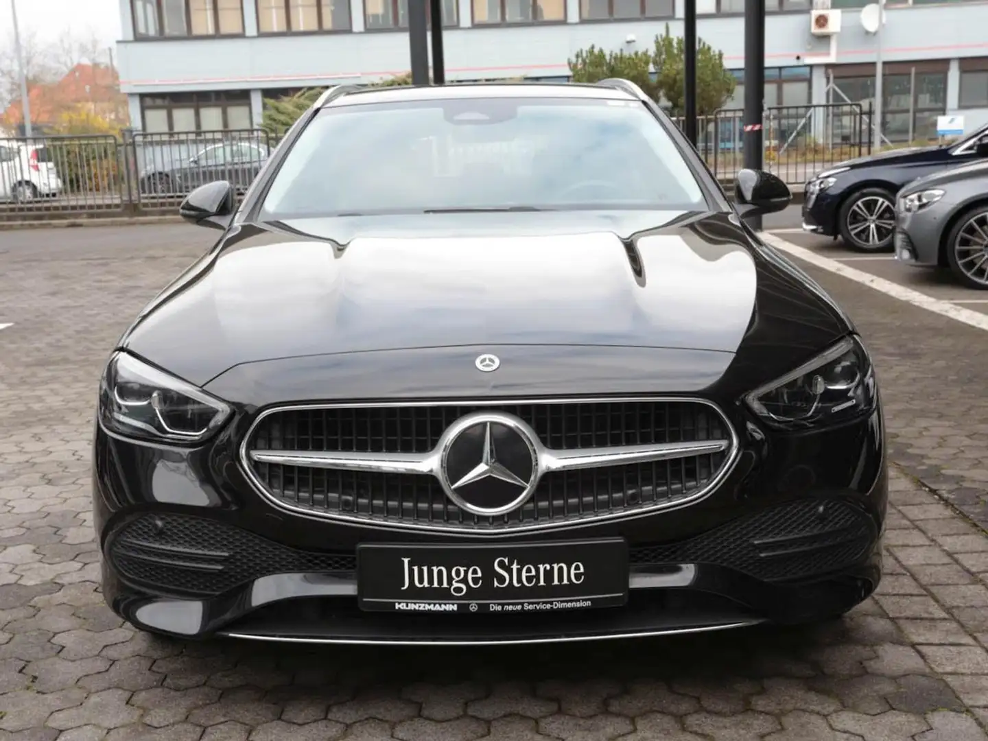 Mercedes-Benz C 300 e T Avantgarde Panorama AHK Memory Kamera Schwarz - 2