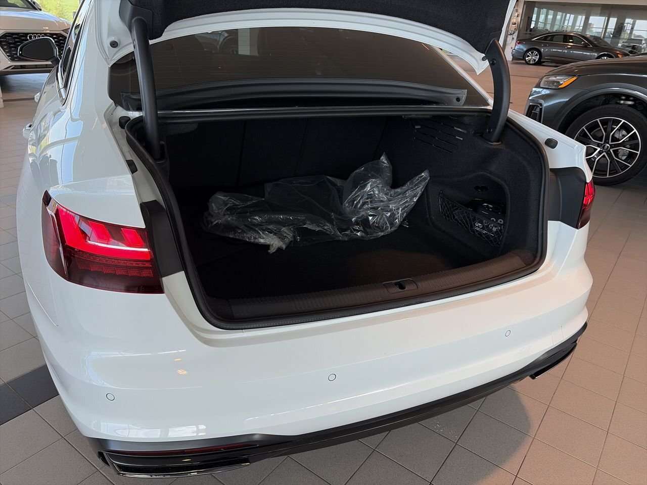 2025 Audi A4 Technik | S line Comp Pkg | 360Cam | thumb 32