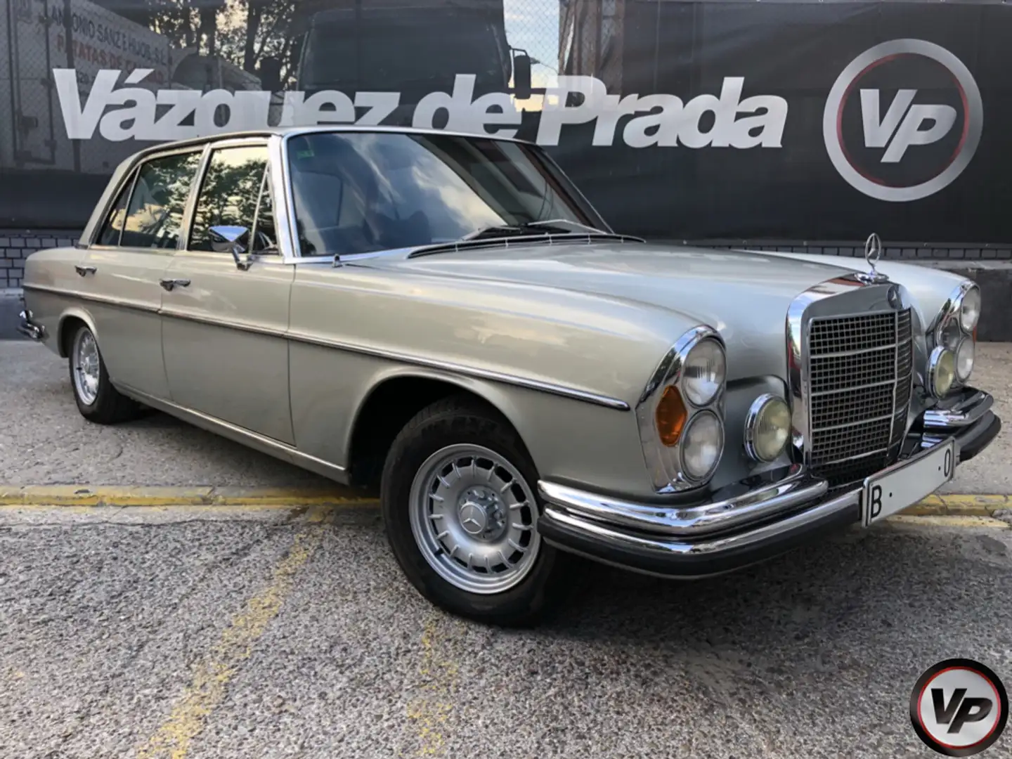 Mercedes-Benz 300 SEL 3.5 (109) Zilver - 1
