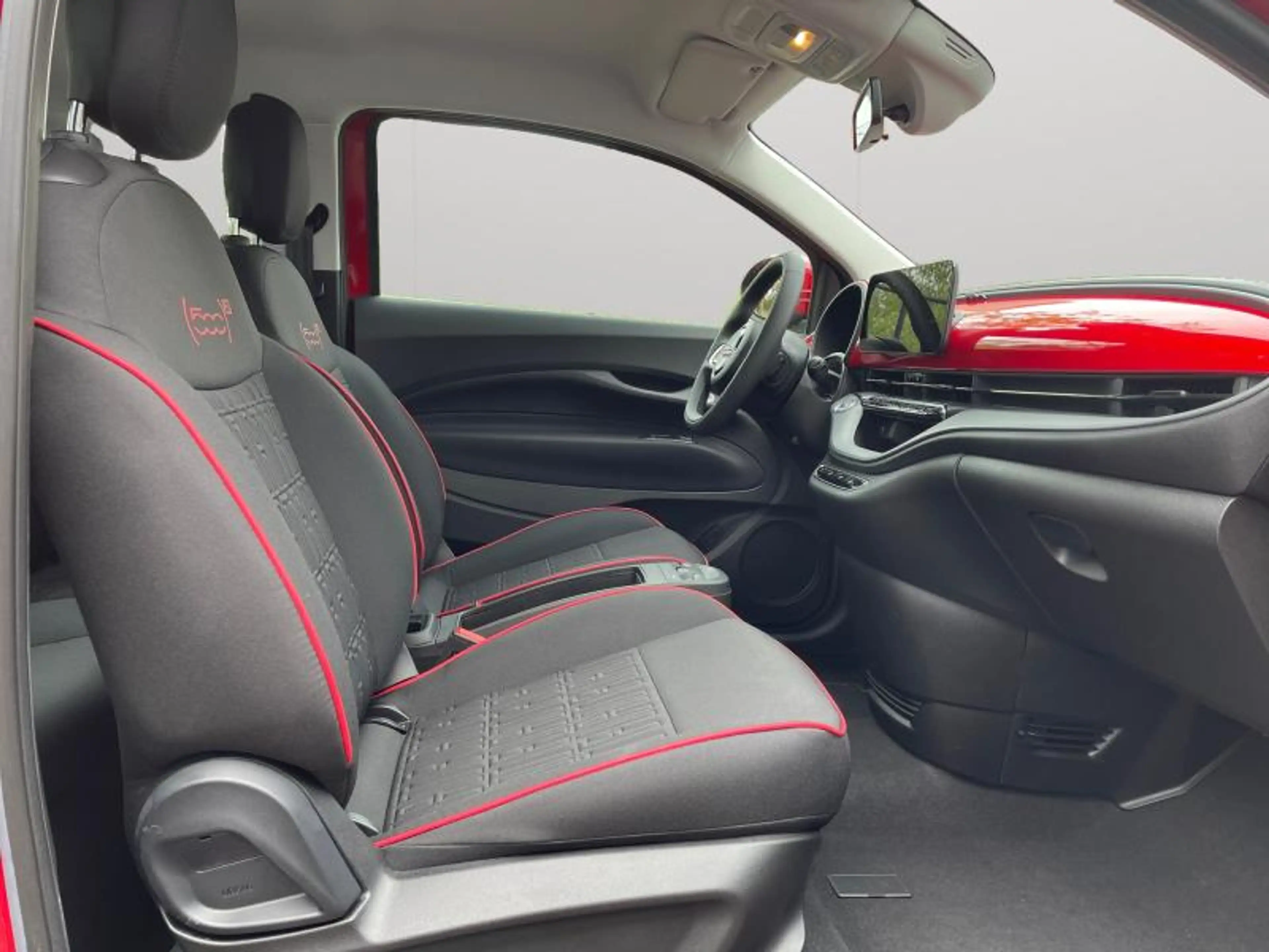 Fiat 500e BEV — photo 10