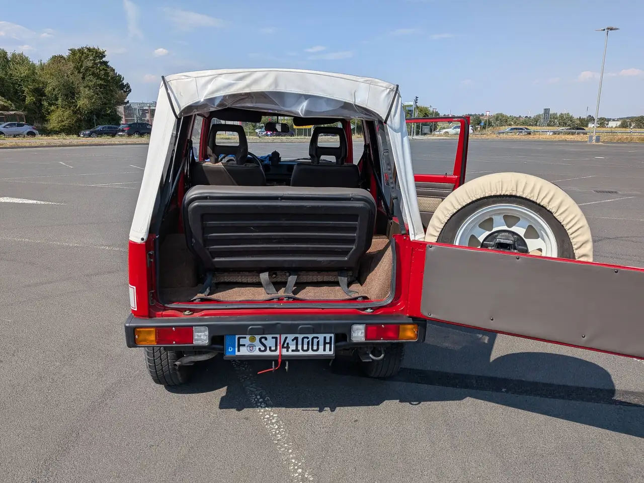 Suzuki SJ 410 E, foto 3