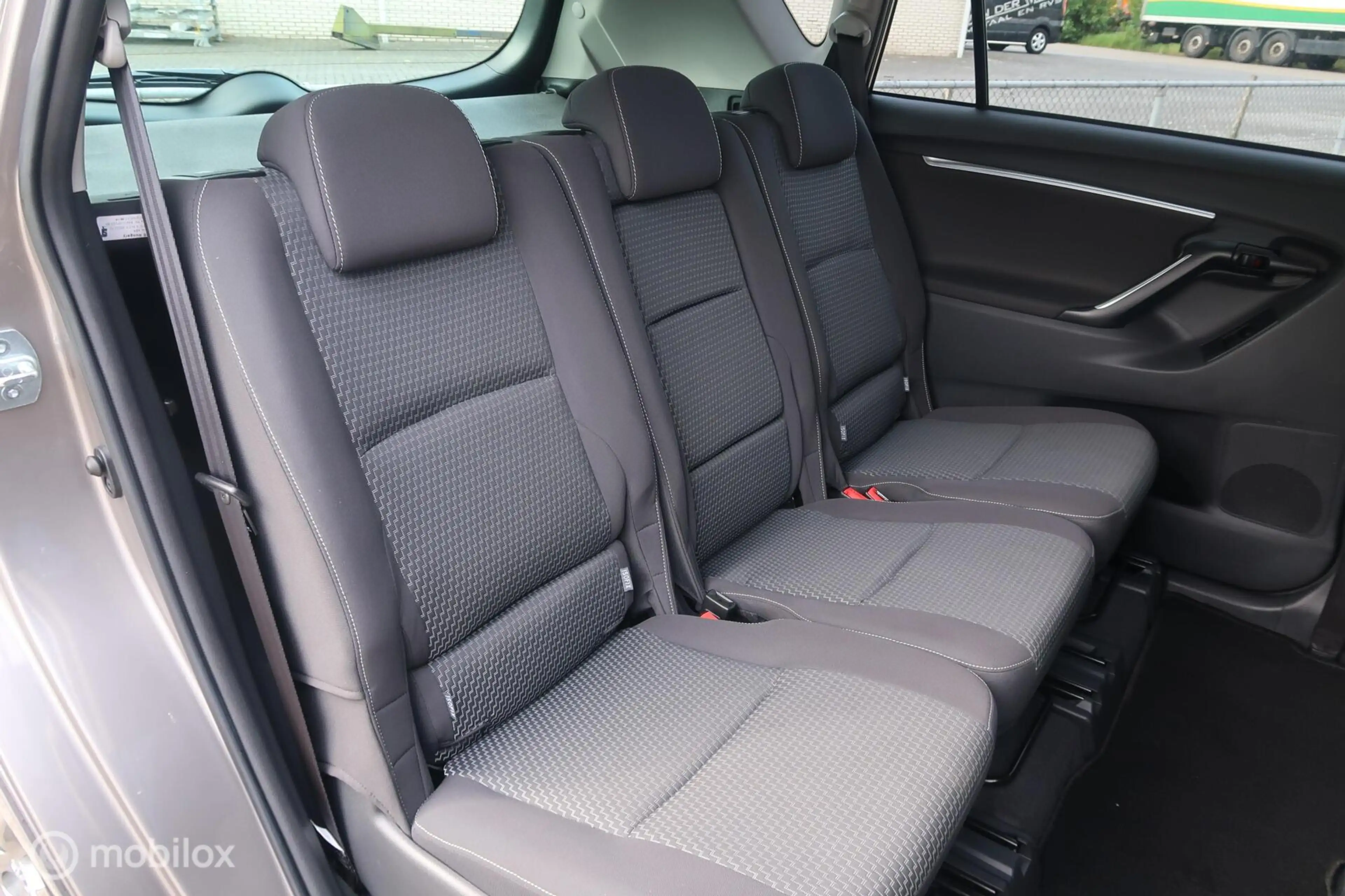 Toyota Verso 1.6 VVT-i Business Top 5 editie — photo 14