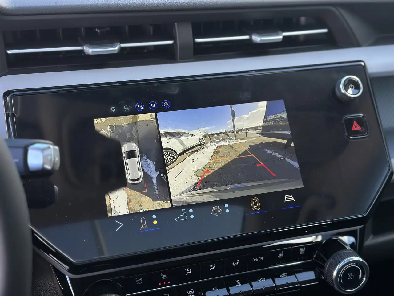 Chevrolet Bolt снимка Chevrolet Bolt