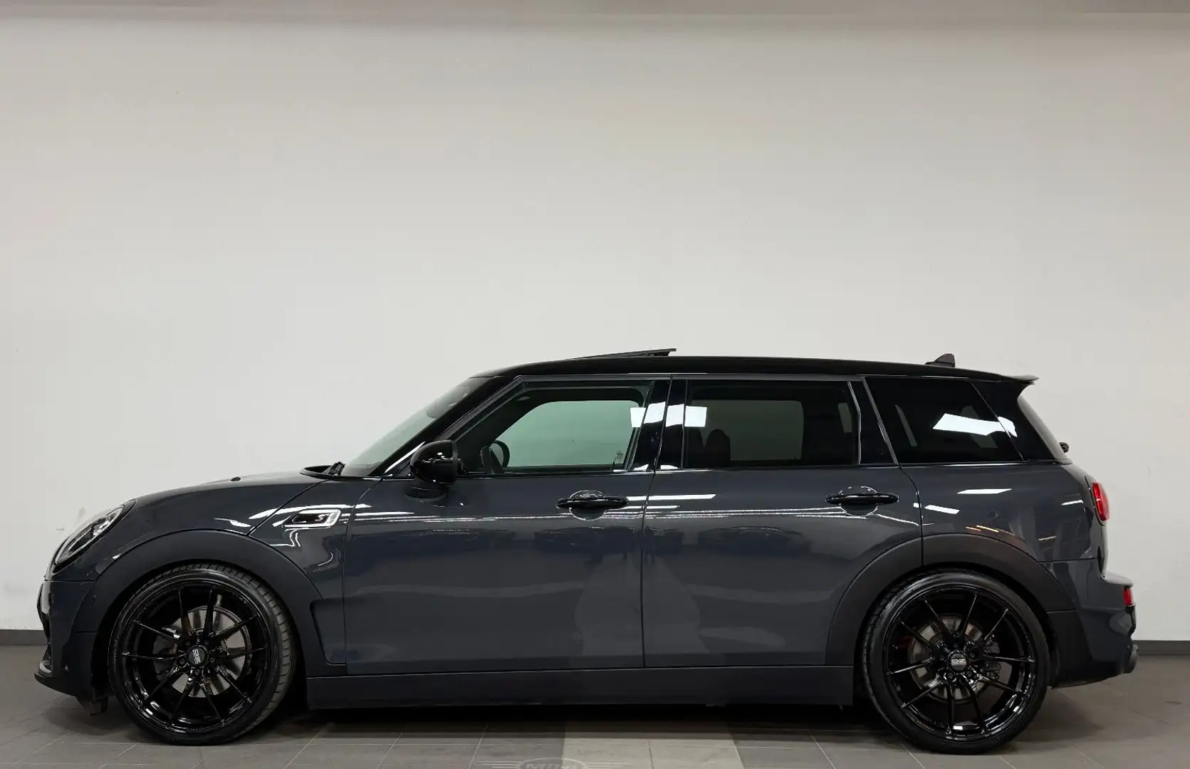 MINI Cooper S Clubman | JCW - Pano - HeadUp! Gris - 2
