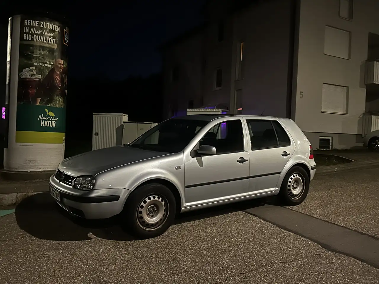 Volkswagen Golf, foto 1