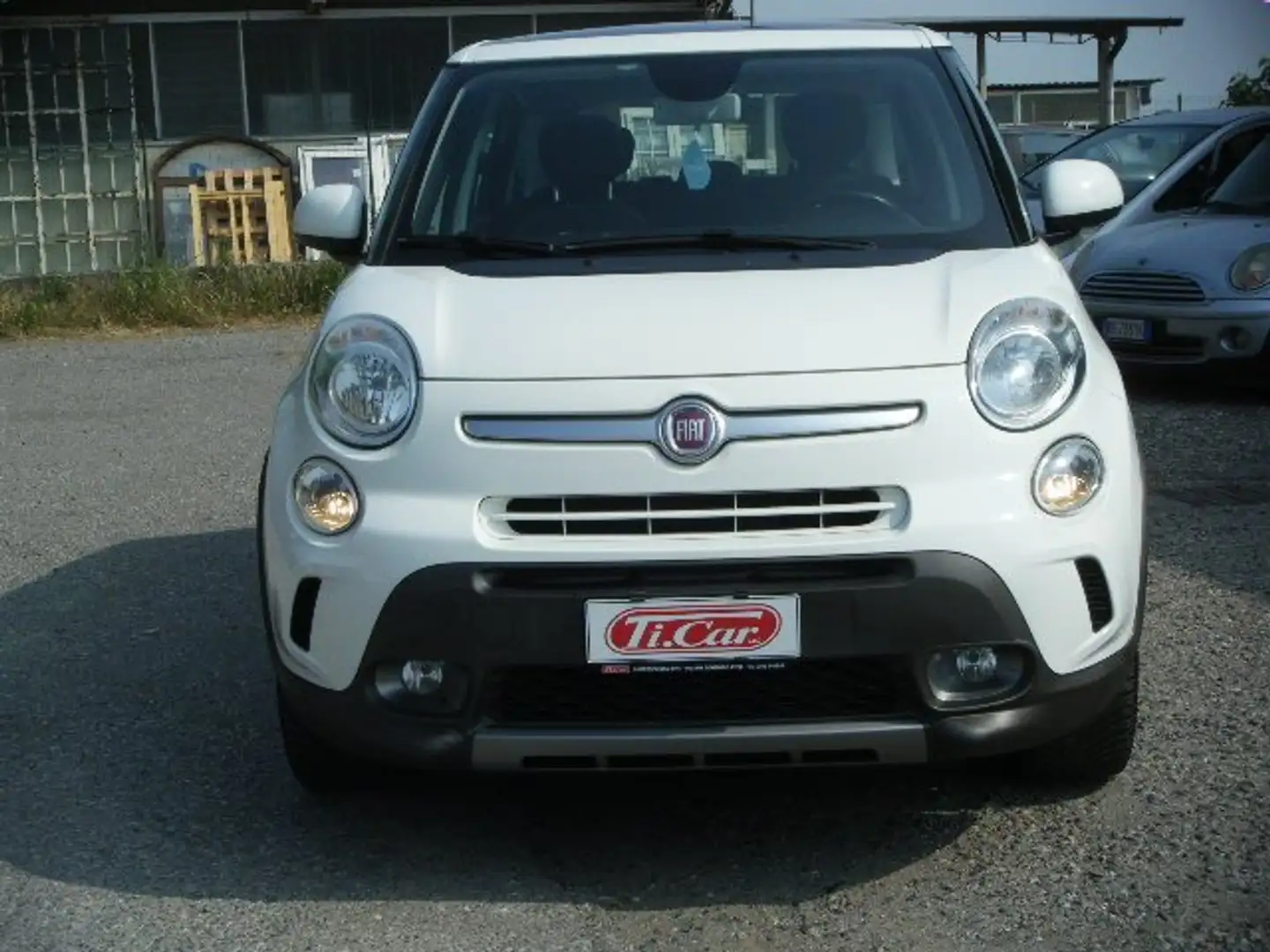 Fiat 500L 1.3 mjt Trekking 95cv dualogic Blanco - 1