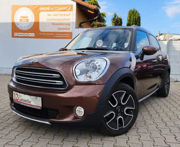 MINI Cooper D Countryman 1.Hand TÜV Neu NAVI XENON Einparkhil SHZ Klima