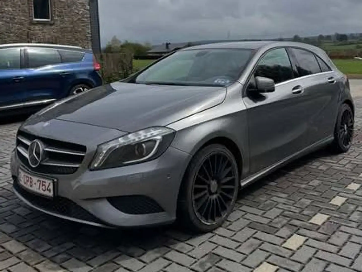Mercedes-Benz A 180 Classe A 180 BlueEFFICIENCY Fascination Gris - 1