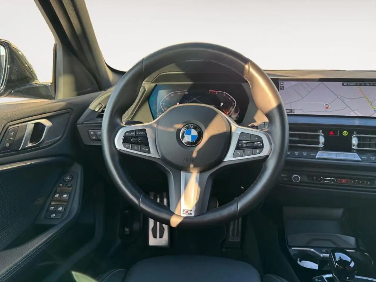 BMW 118 i ColorVision Edition 136cv auto 11