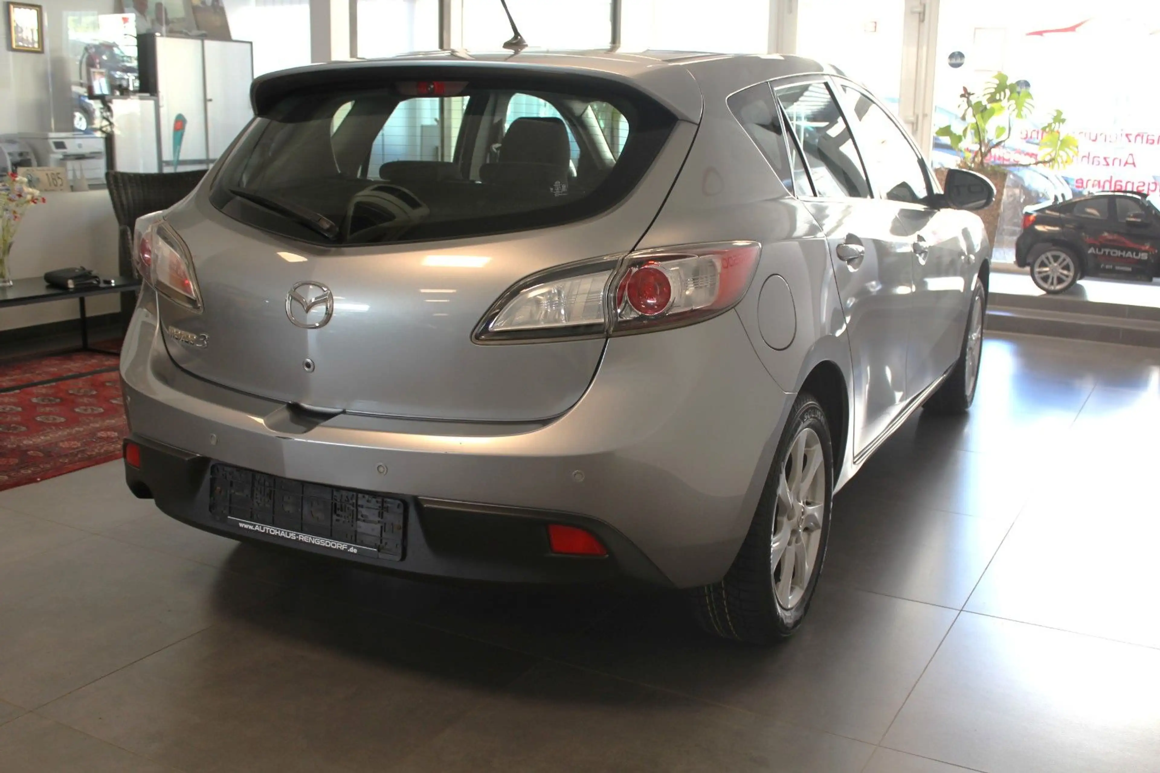 Mazda 3 Lim. Center-Line — photo 4