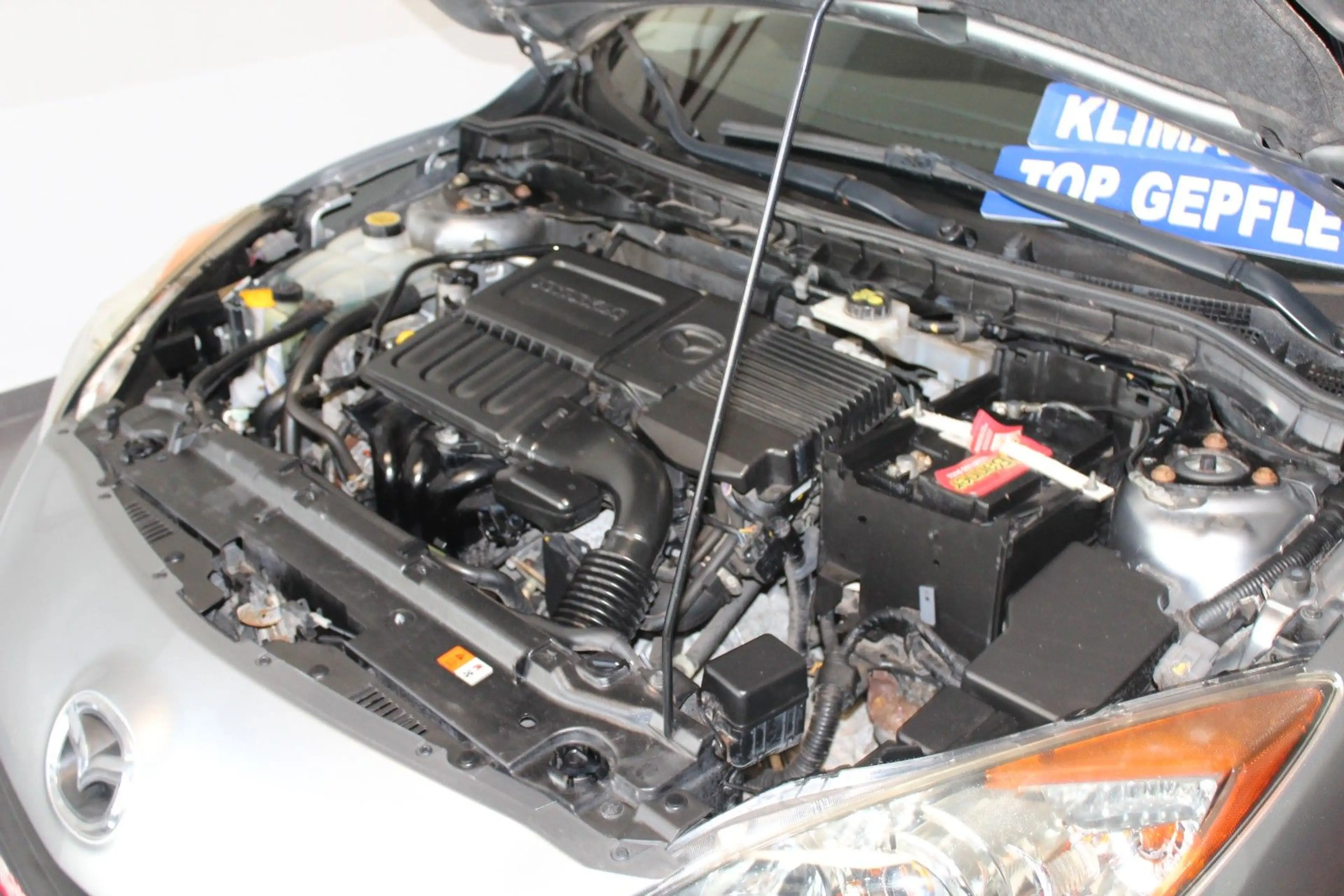 Mazda 3 Lim. Center-Line — photo 13