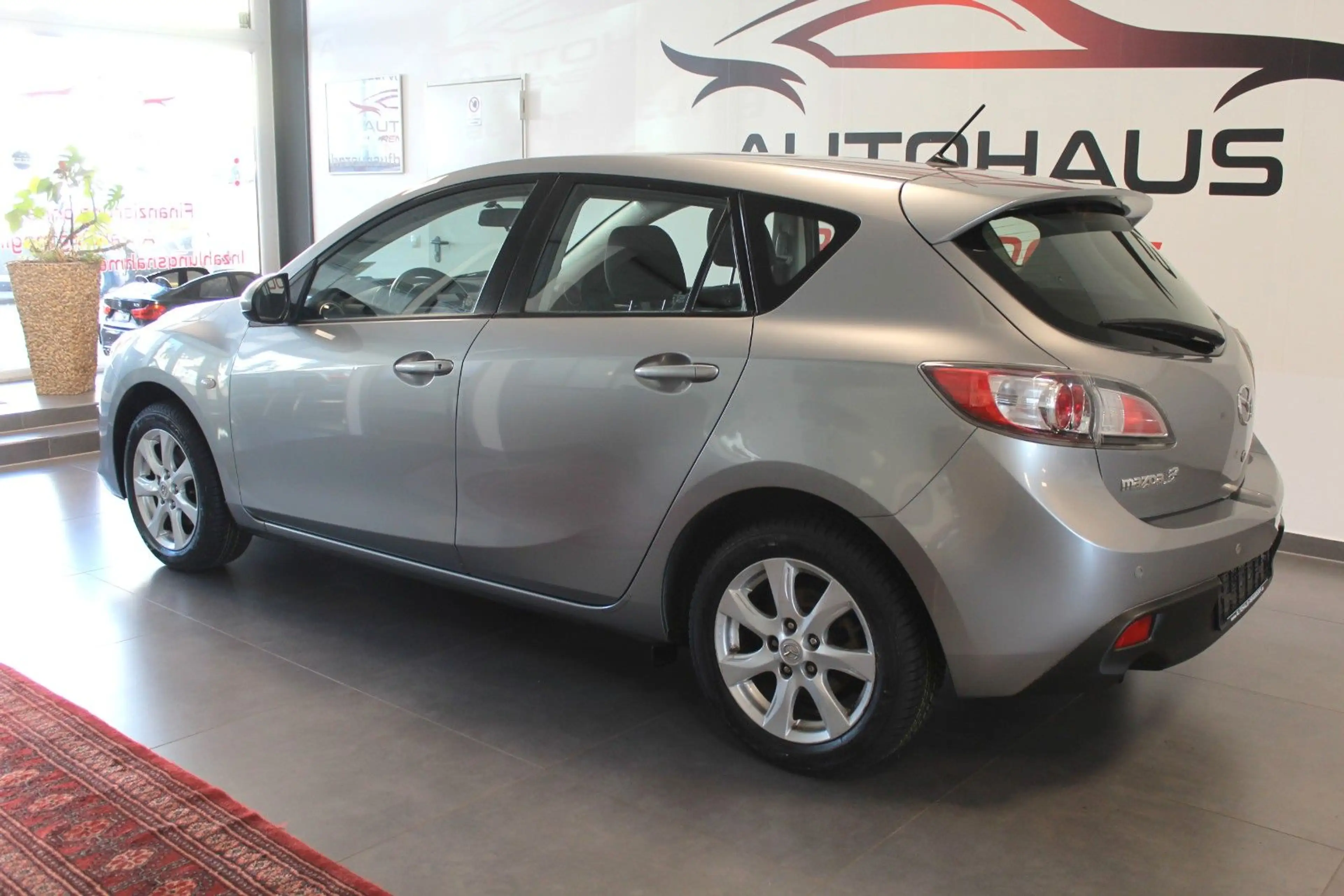 Mazda 3 Lim. Center-Line — photo 5