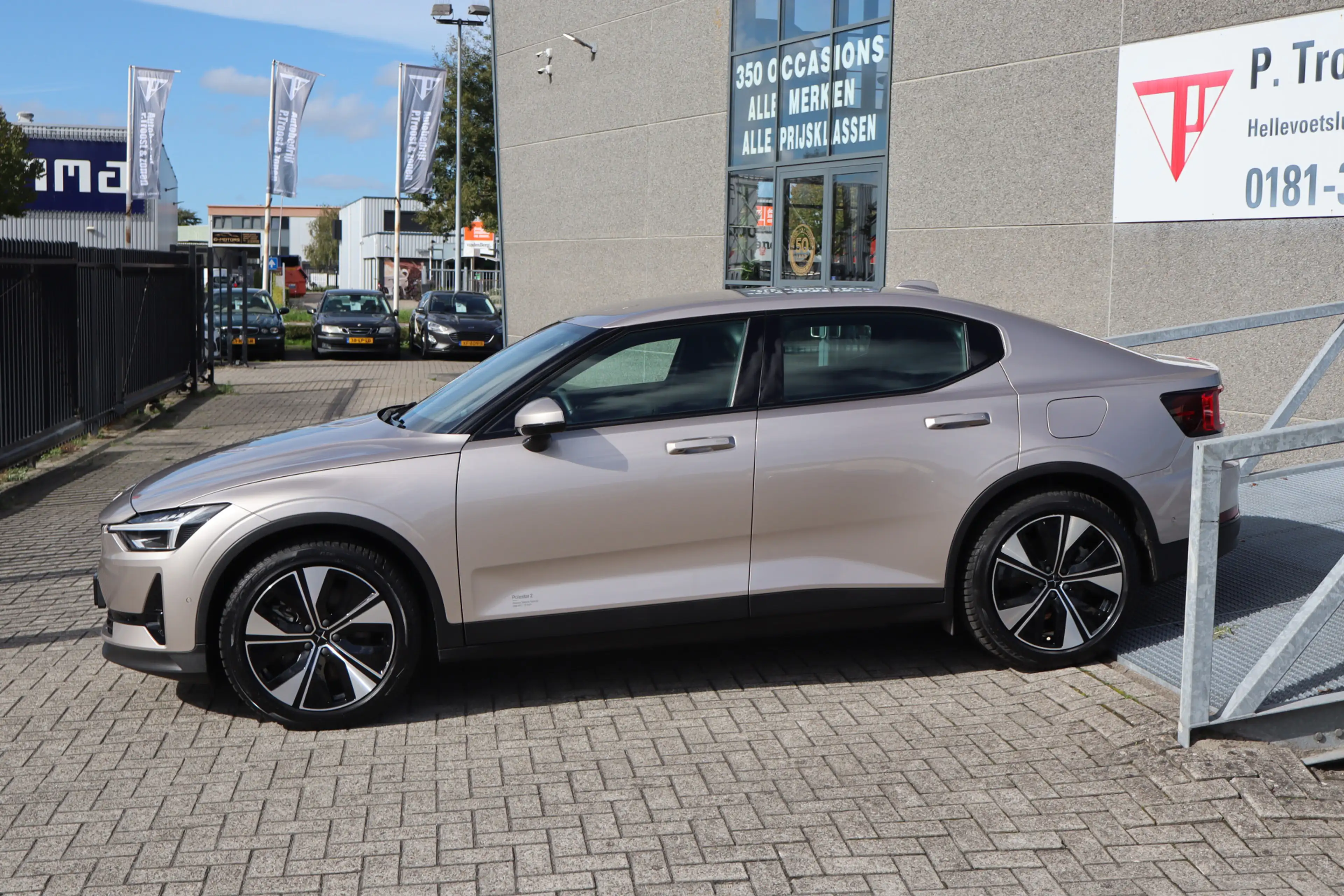 Polestar 2 Standard Range Single Motor 69 kWh SOH 96% Nederla — photo 4