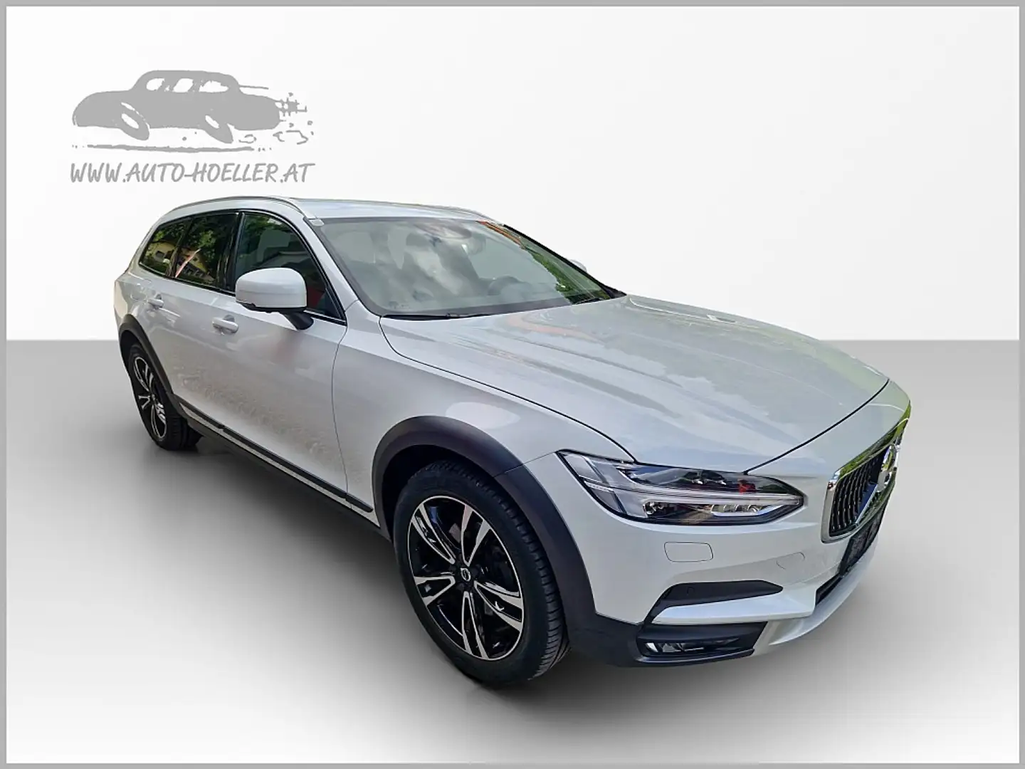 Volvo V90 Cross Country Pro D4 AWD Geartronic Weiß - 1